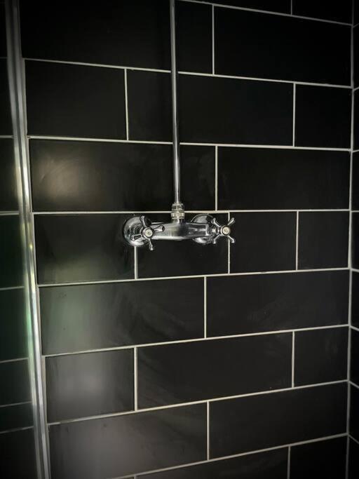 The Beehive, Ground Floor Apartment In Norfolk, No Shared Amenities Downham Market Luaran gambar